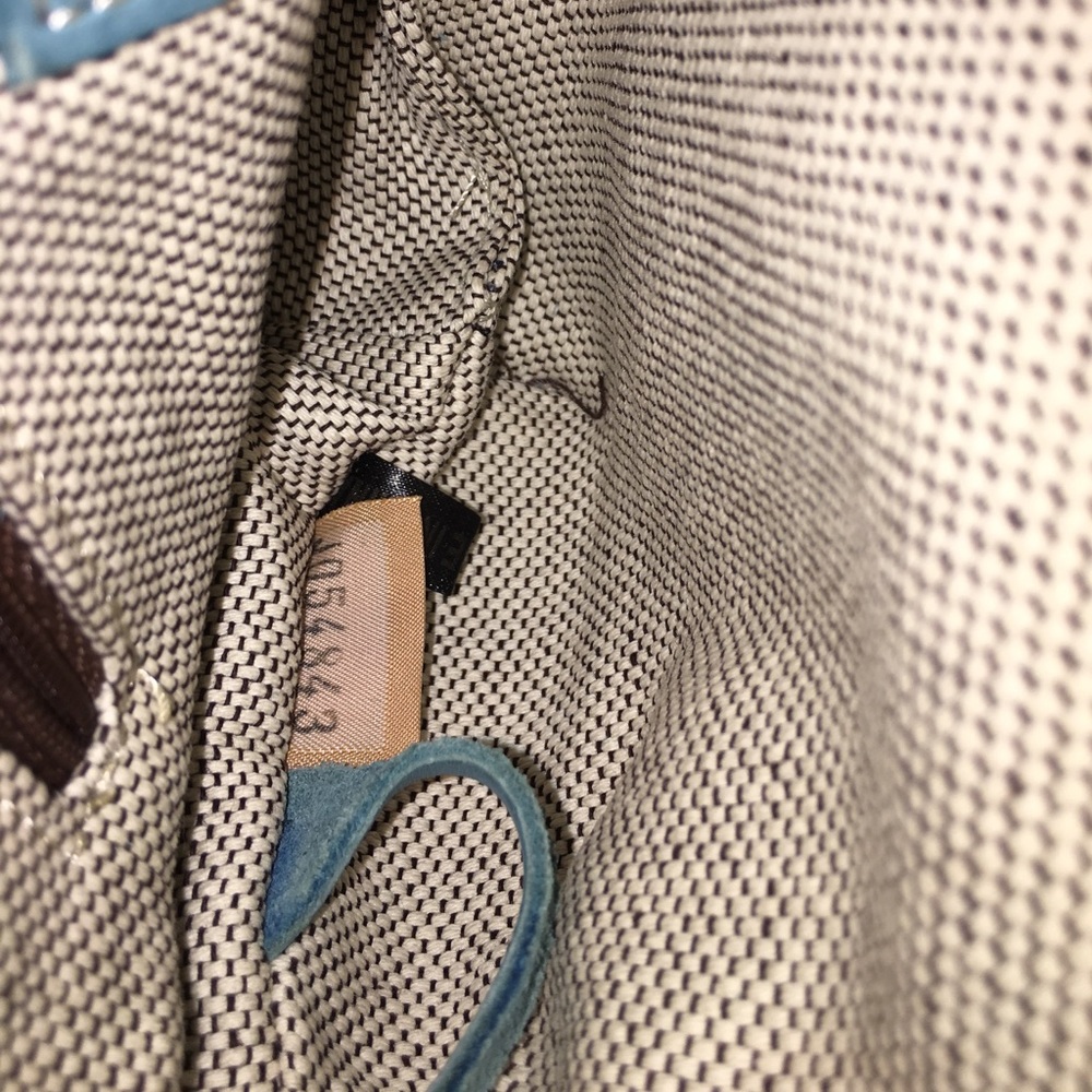 ** SOLD ** 👛 DOONEY & BOURKE - Picture 5 of 7
