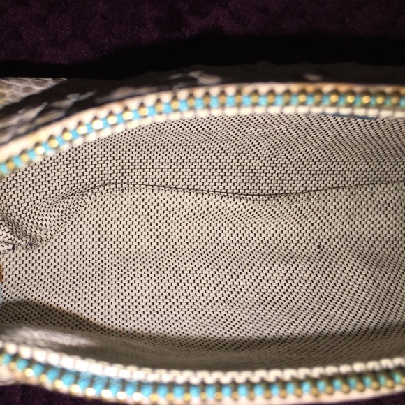 ** SOLD ** 👛 DOONEY & BOURKE - Picture 6 of 7