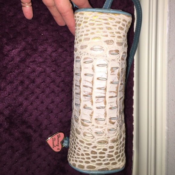 ** SOLD ** 👛 DOONEY & BOURKE - Picture 7 of 7