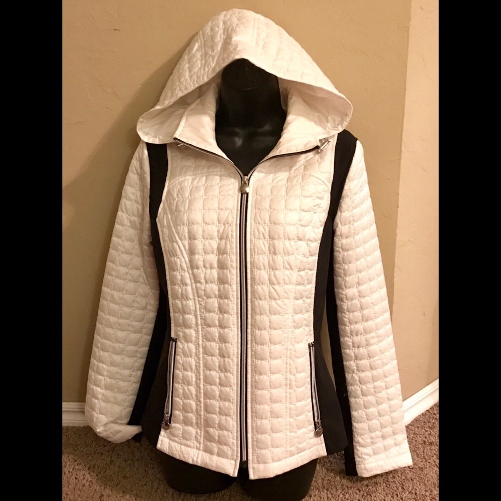 Laundry by design quilted jacket detachable hood