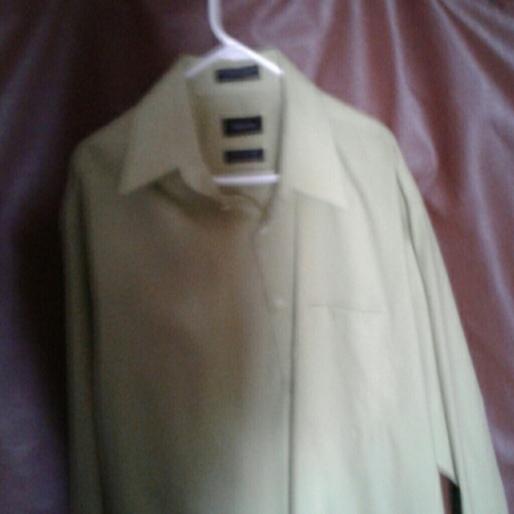 Men's dress shirt