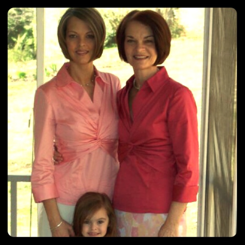 🌸Pink, twist front top🌸