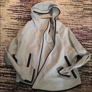 Nike tech fleece hoodie