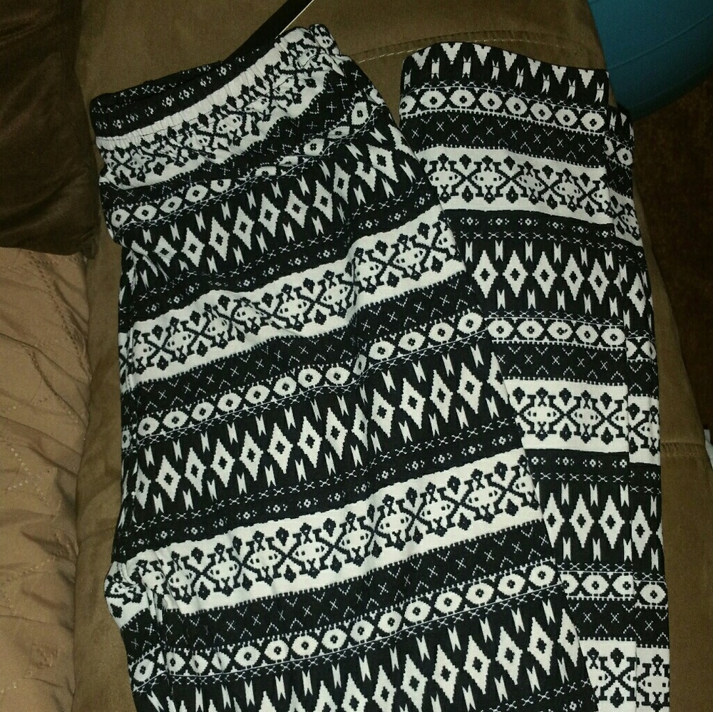Leggings buttery soft sexy brand new with tags