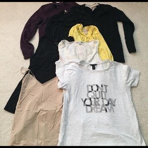 4 sweaters, 1 tshirt and 3 tanks - Banana Republix