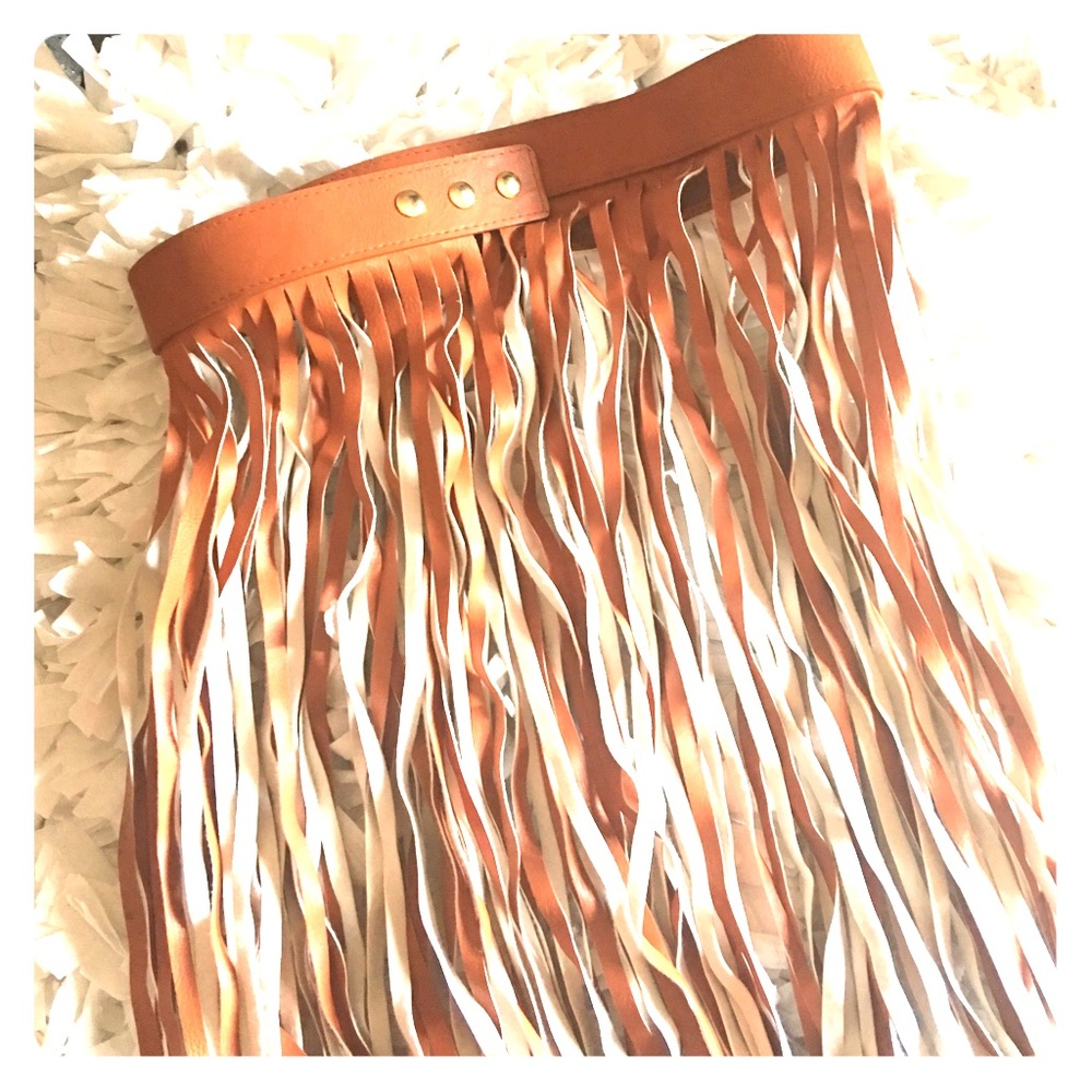Fringe belt