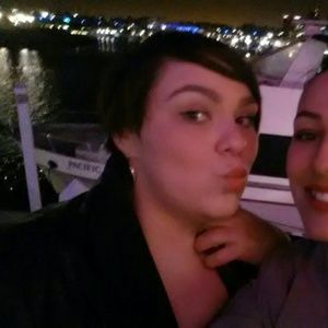 Meet your Posher, Sandra