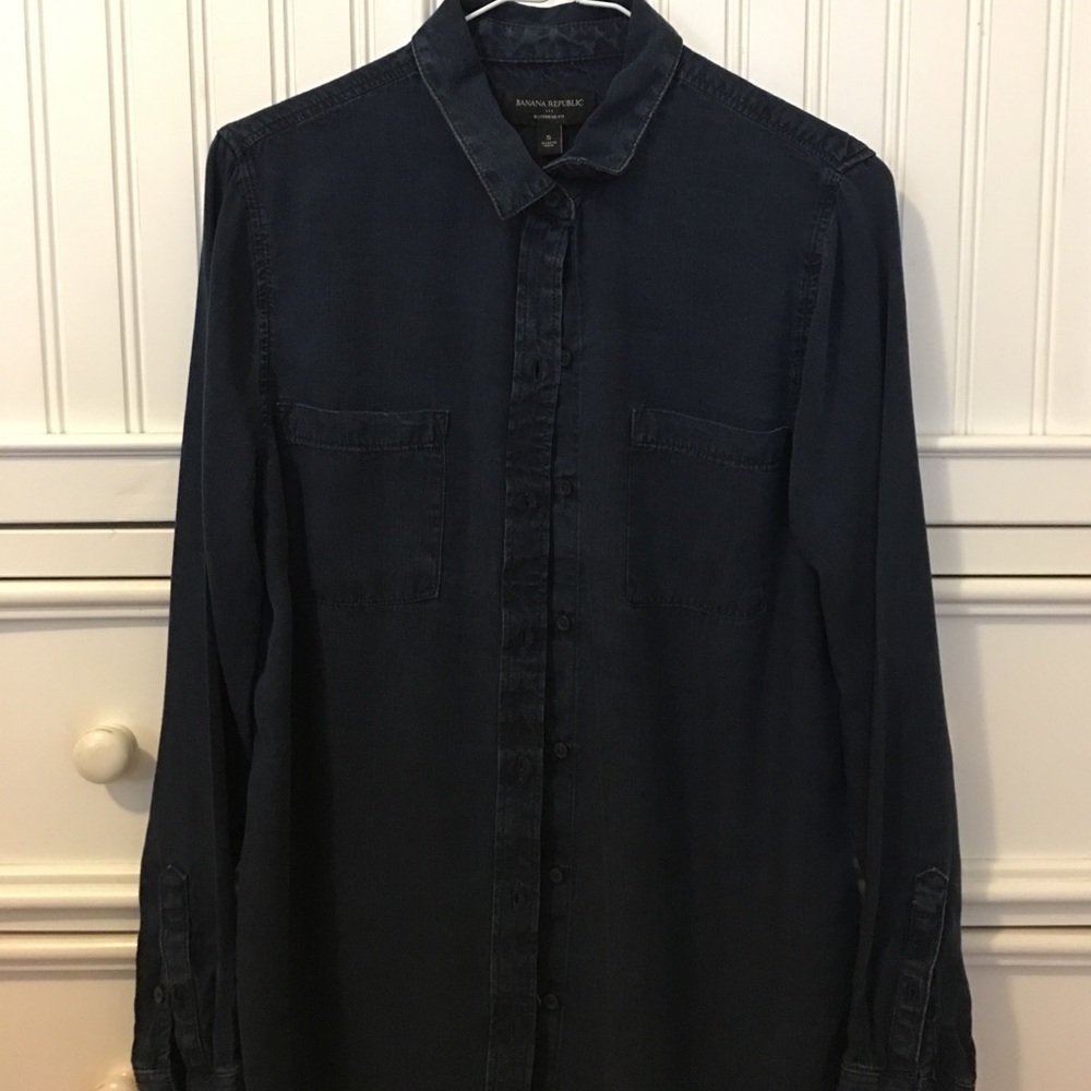 Banana Republic dark chambray button down
