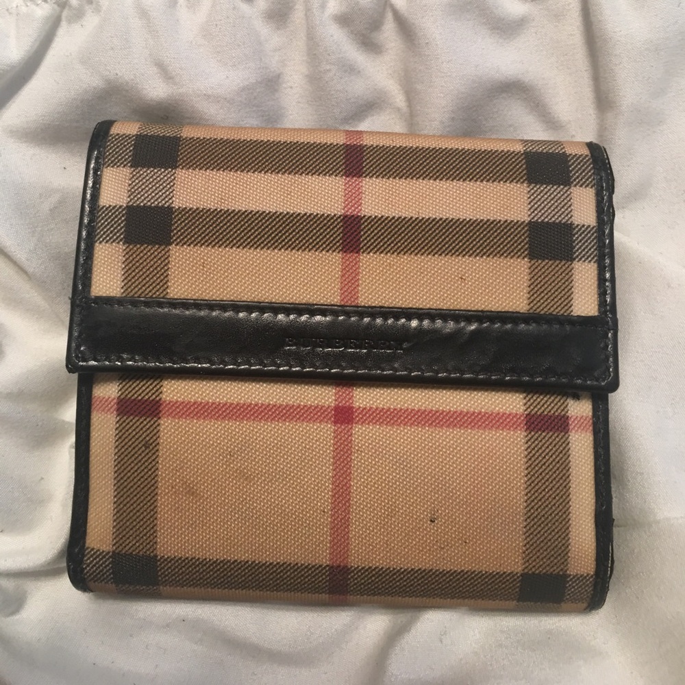Burberry wallet