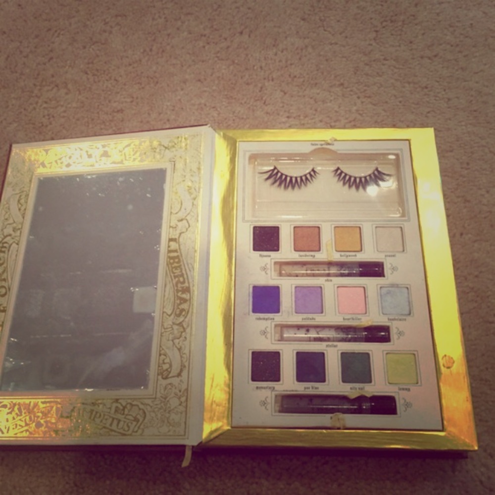 Kat Von D tattoo Chronicles volume 1 RARE