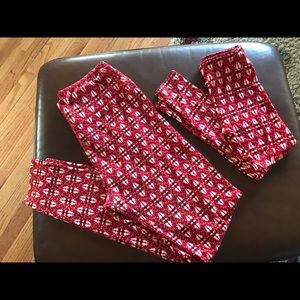 Lularoe Mommy and Me leggings.  O/S and S/M.