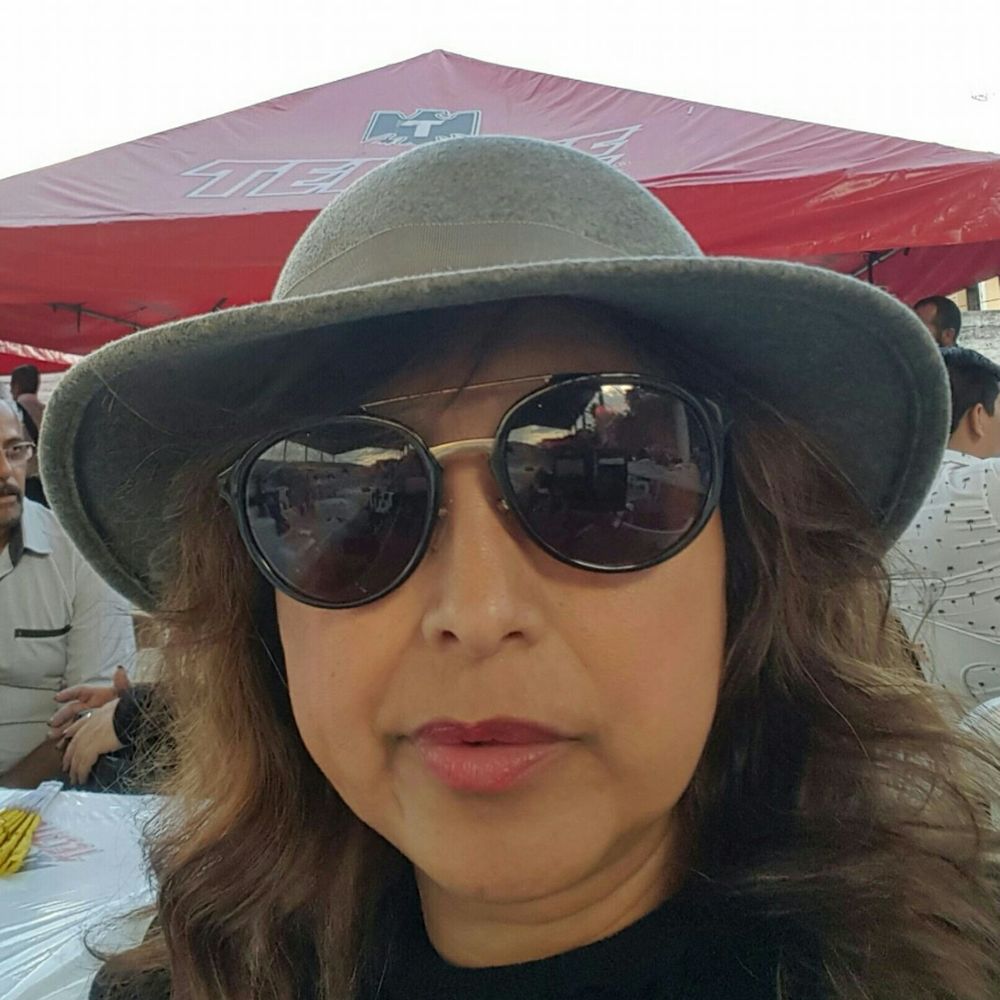 Meet your Posher, Norma