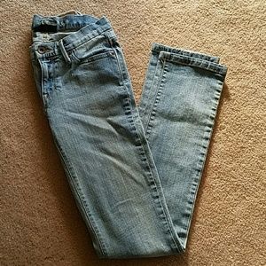 Levi's 424 Straight Leg Jeans