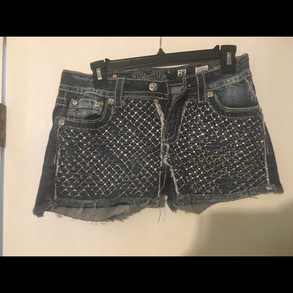 Miss Me Shorts not American Eagle