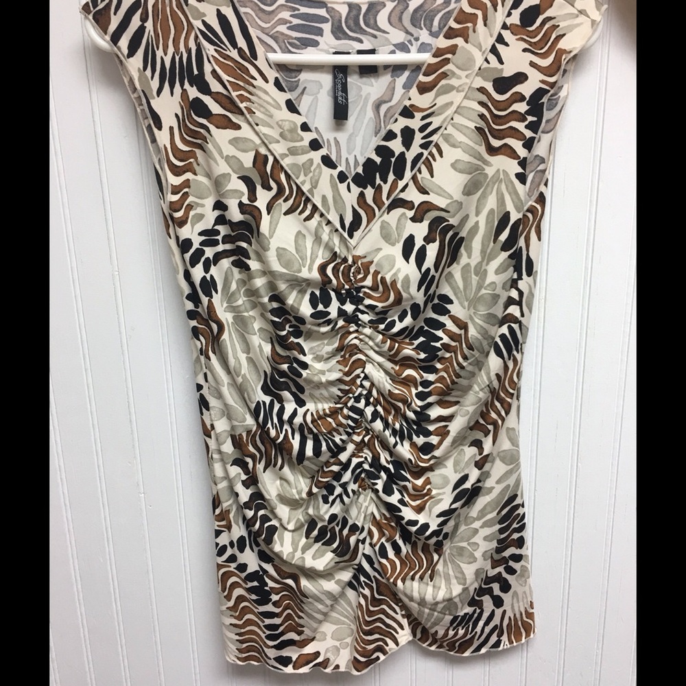 Animal colors, brown, black, and white top