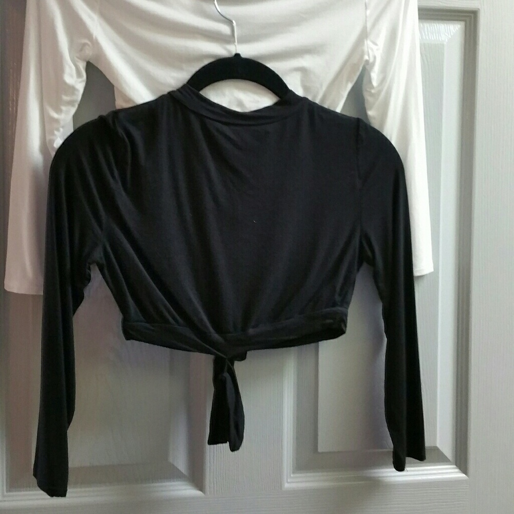Like New BCBG Wrap Top.  XXS