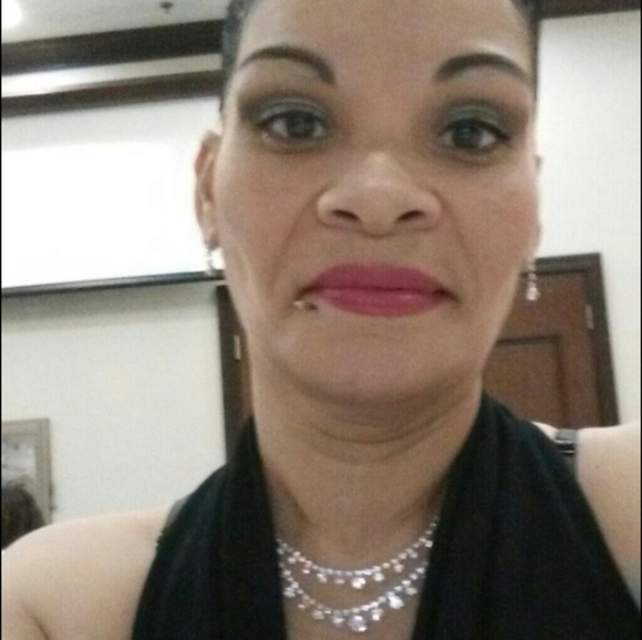 Meet your Posher, Johanna - Picture 1 of 1