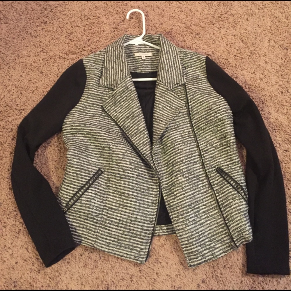 Casual blazer ‼️SPRING BREAK SALE‼️ This week only