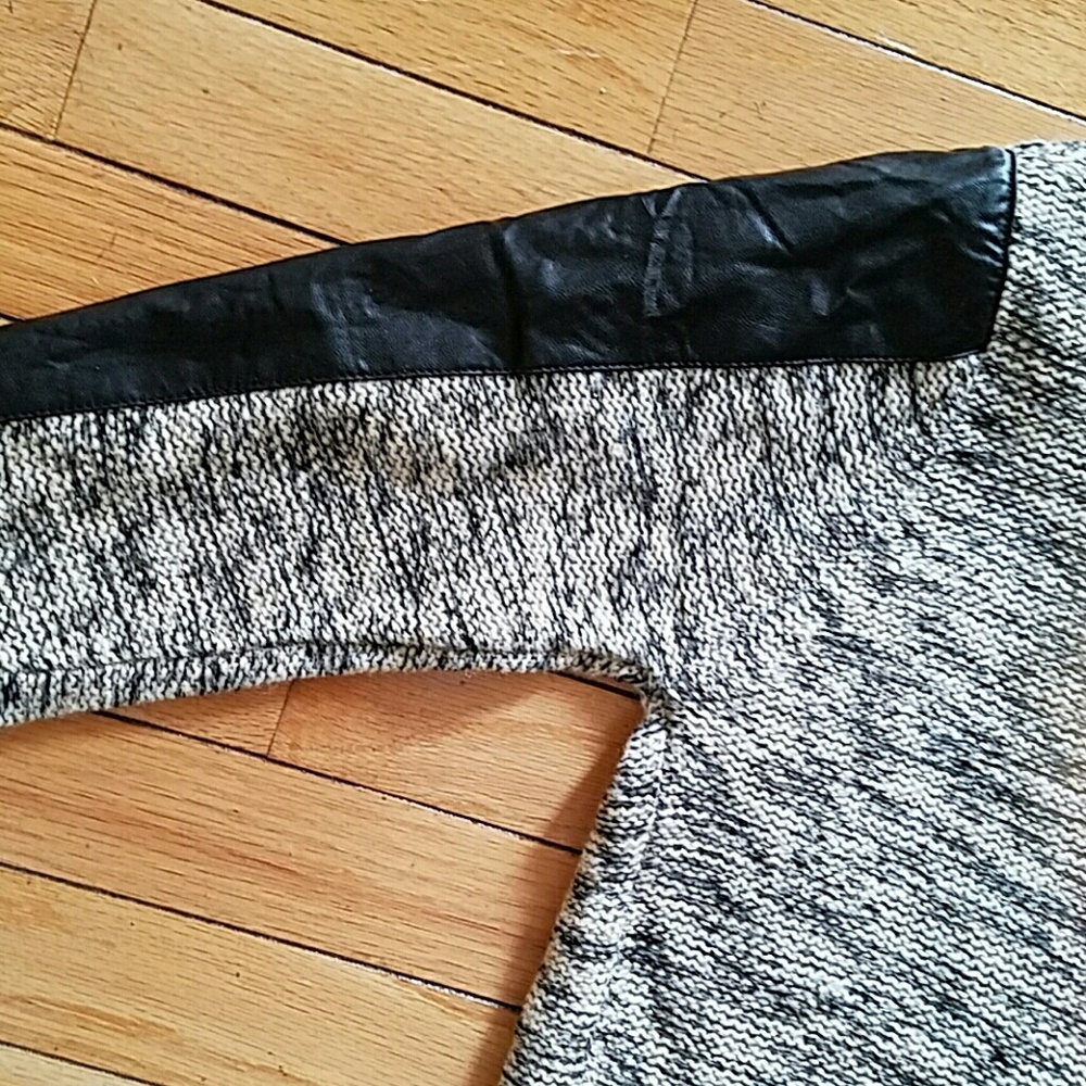 Sweater jacket - Picture 4 of 4