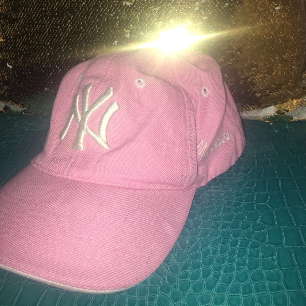 Vintage NY Yankees hat
