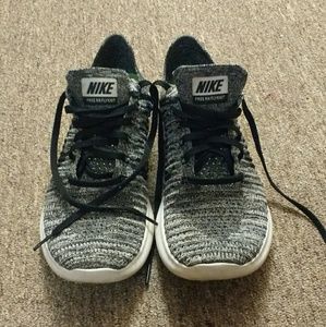 Nike Free RN Flyknit Shoes