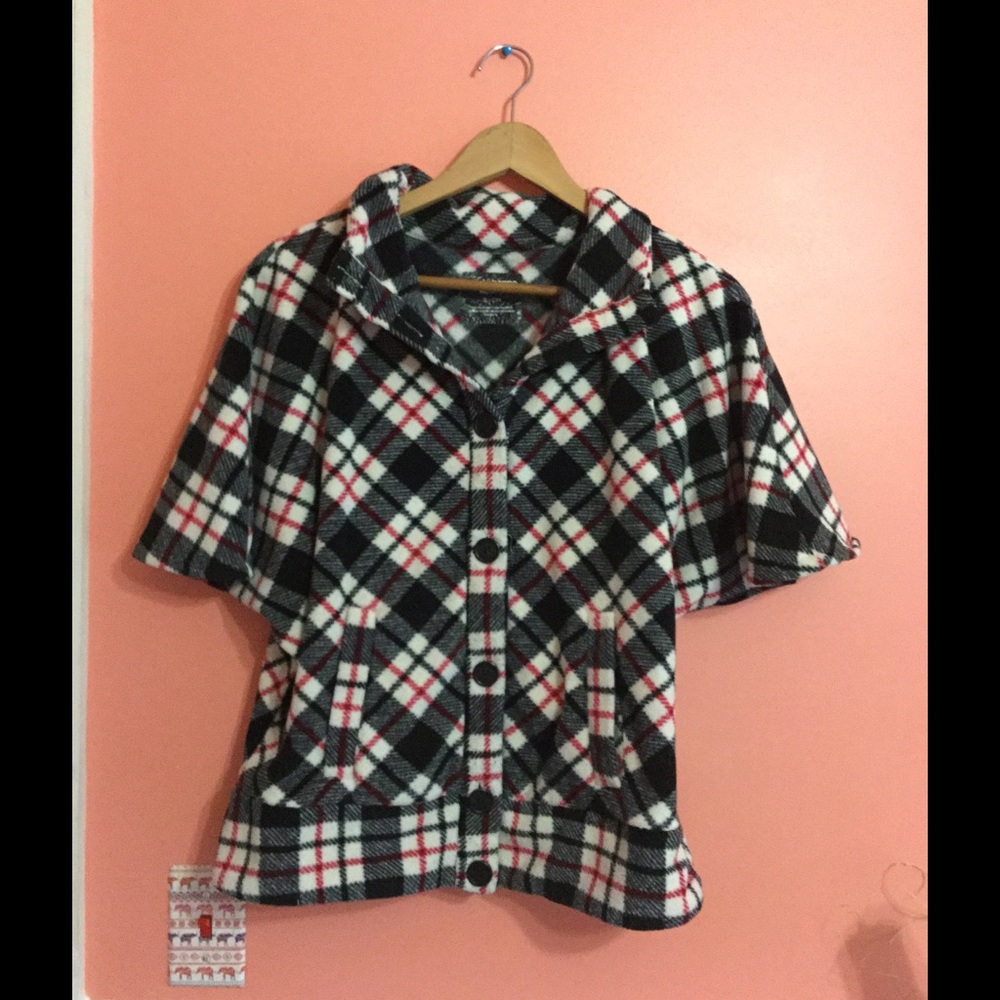 Black and red plaid SOFT half sleeve flare sweater