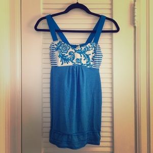 Lululemon athletica blue sports top