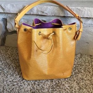 Louis Vuitton Noe petite Louis Vuitton Noe petite