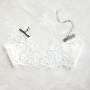 White lace choker