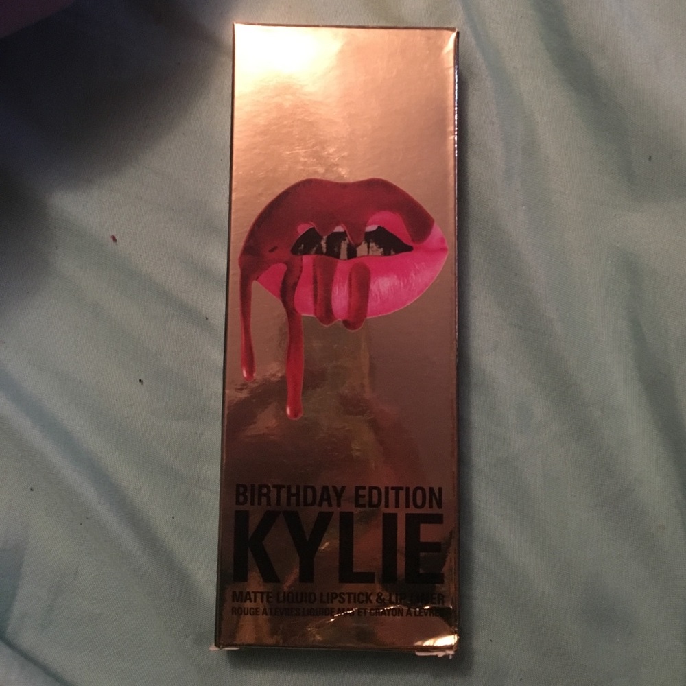 Birthday edition Kylie lip kit