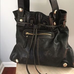 Gustto Authentic Leather Large Shoulder Bag!