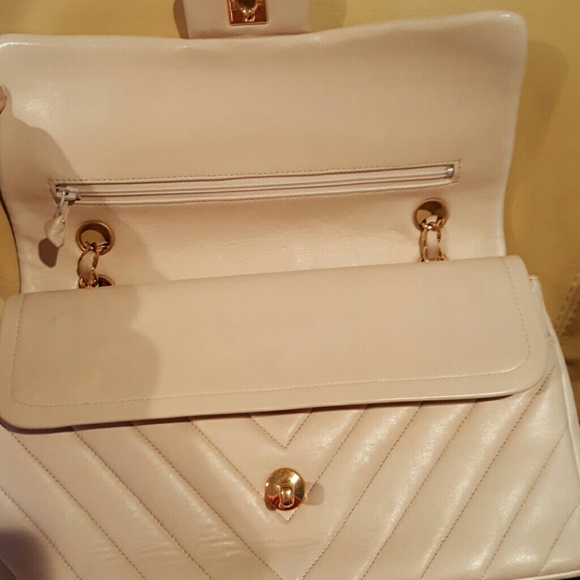 Chanel Vintage Classic  Double Flap Bag - Picture 4 of 6