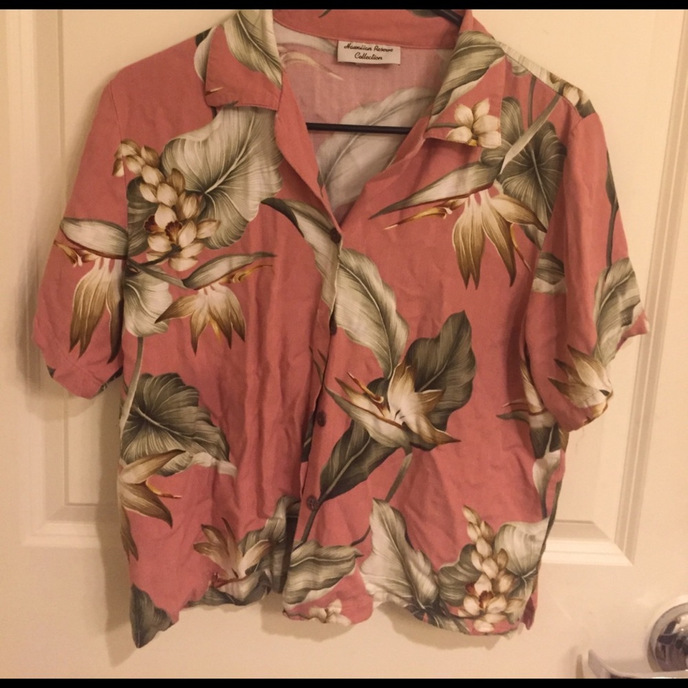 Cropped Hawaiian tee