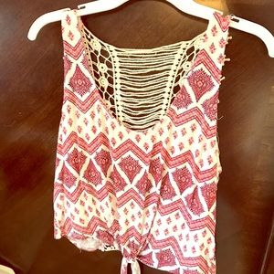 Crop Top - Lace Back! 💜