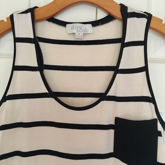 Olive + Oak | tank top - Picture 2 of 7