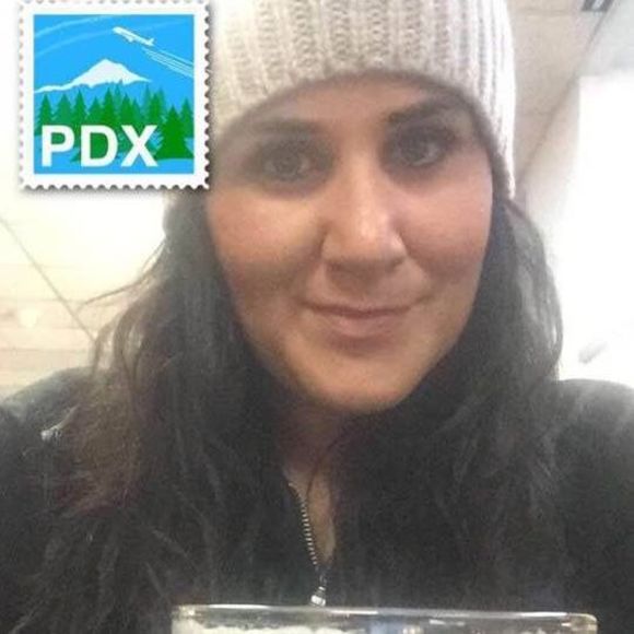 Meet your Posher, Rhiannon - Picture 1 of 1