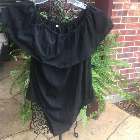 Off Shoulder Bodysuit - Picture 3 of 3