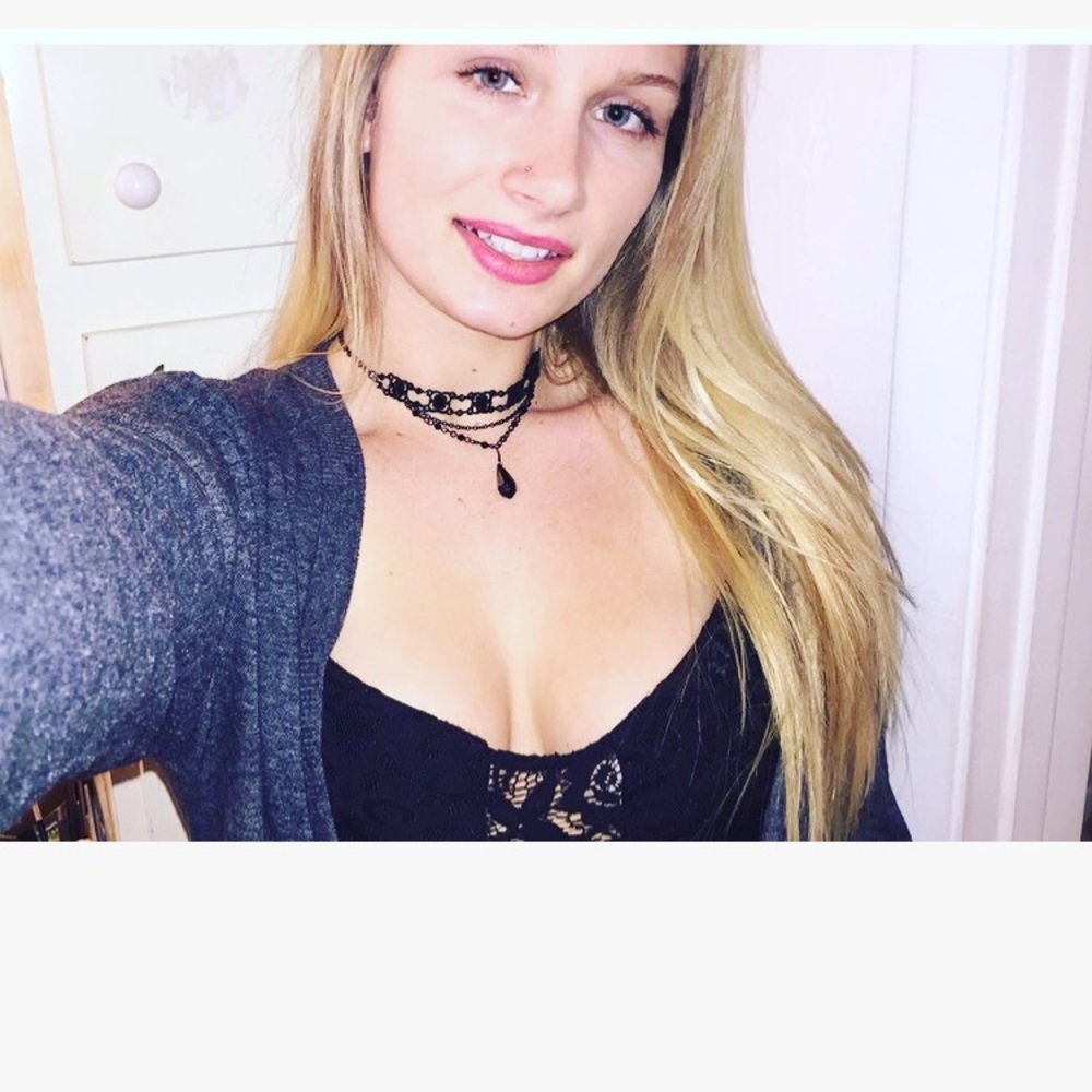 Meet your Posher, Samantha