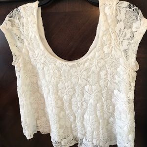 Whit Lace Crop Top!