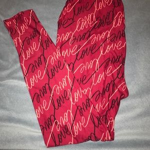 BNWOT Brand New LOVE Lularoe Leggings TC