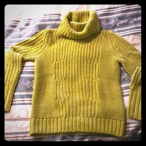 NWOT chunky knit sweater from Banana Republic S