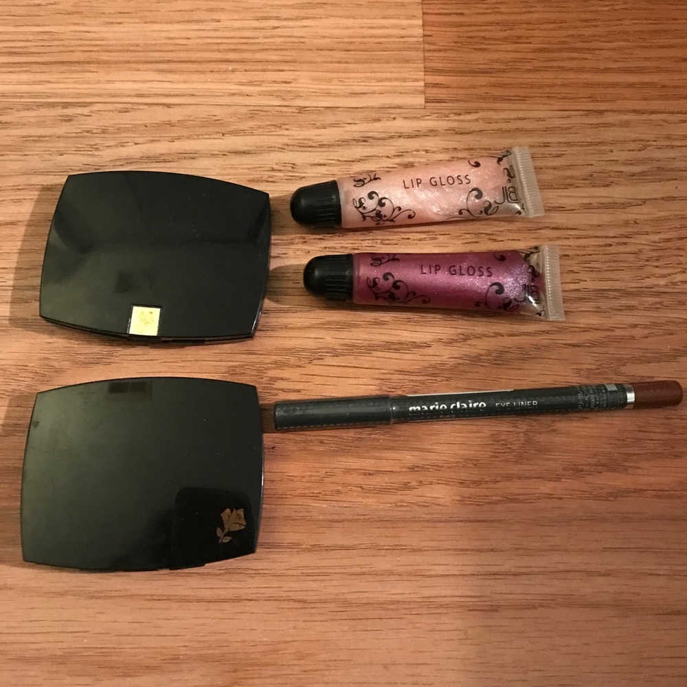 🌺Traveling cosmetics set bundle 🌺