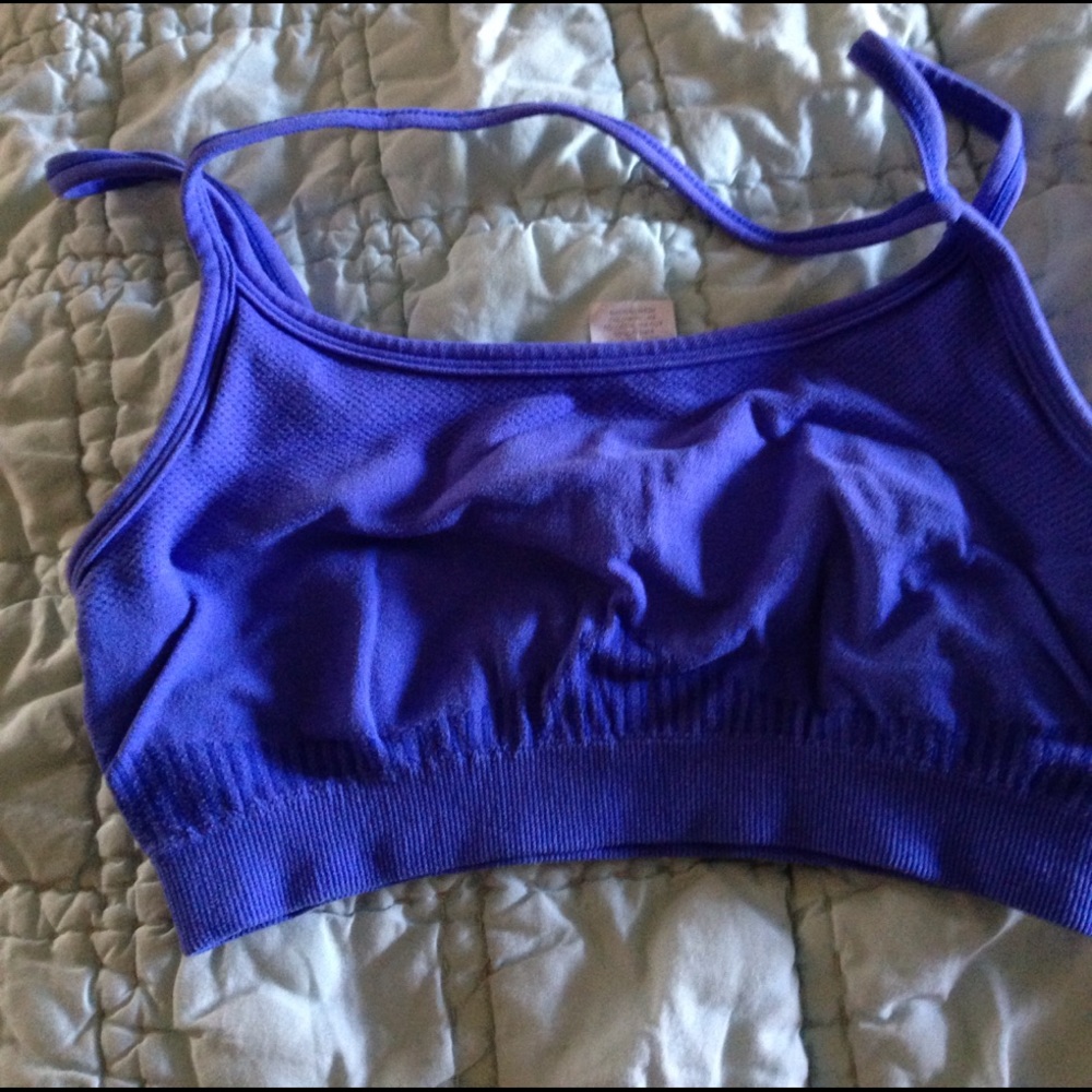 Fabletics bra