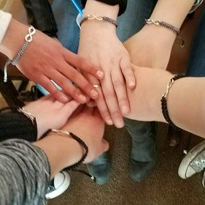 Meet your Posher, Anjolina