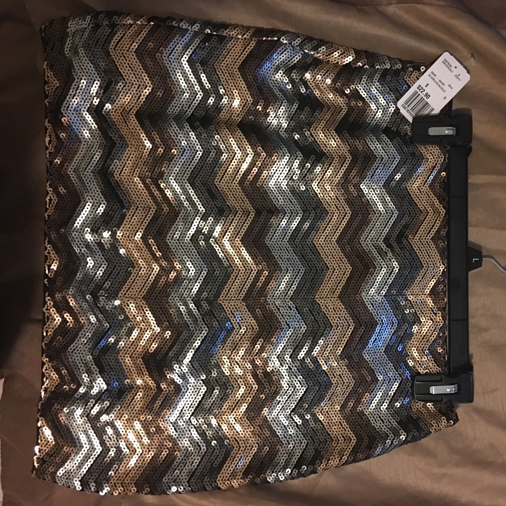 Forever 21 sequin skirt