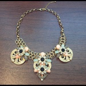 Lulu's Statement Necklace
