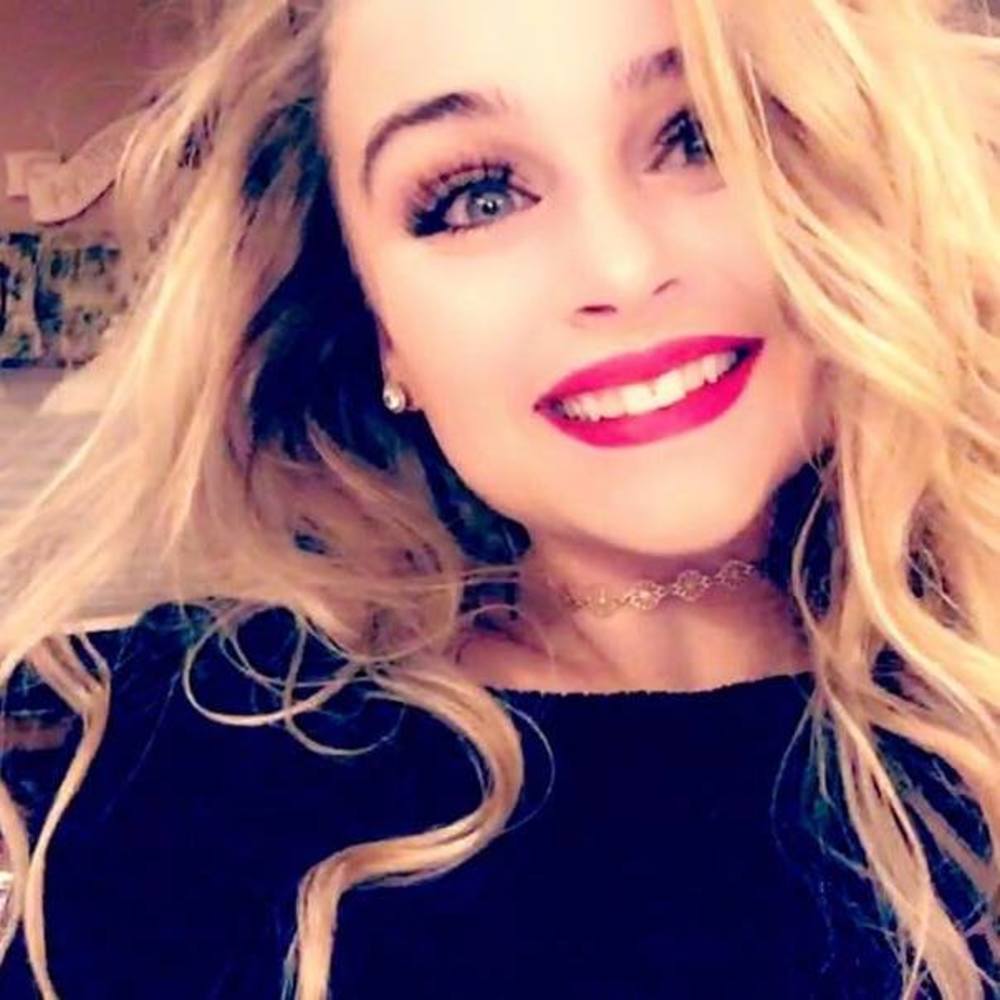 Meet your Posher, Taylor