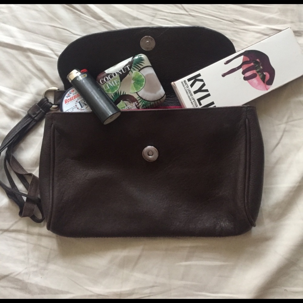 Express Leather Clutch