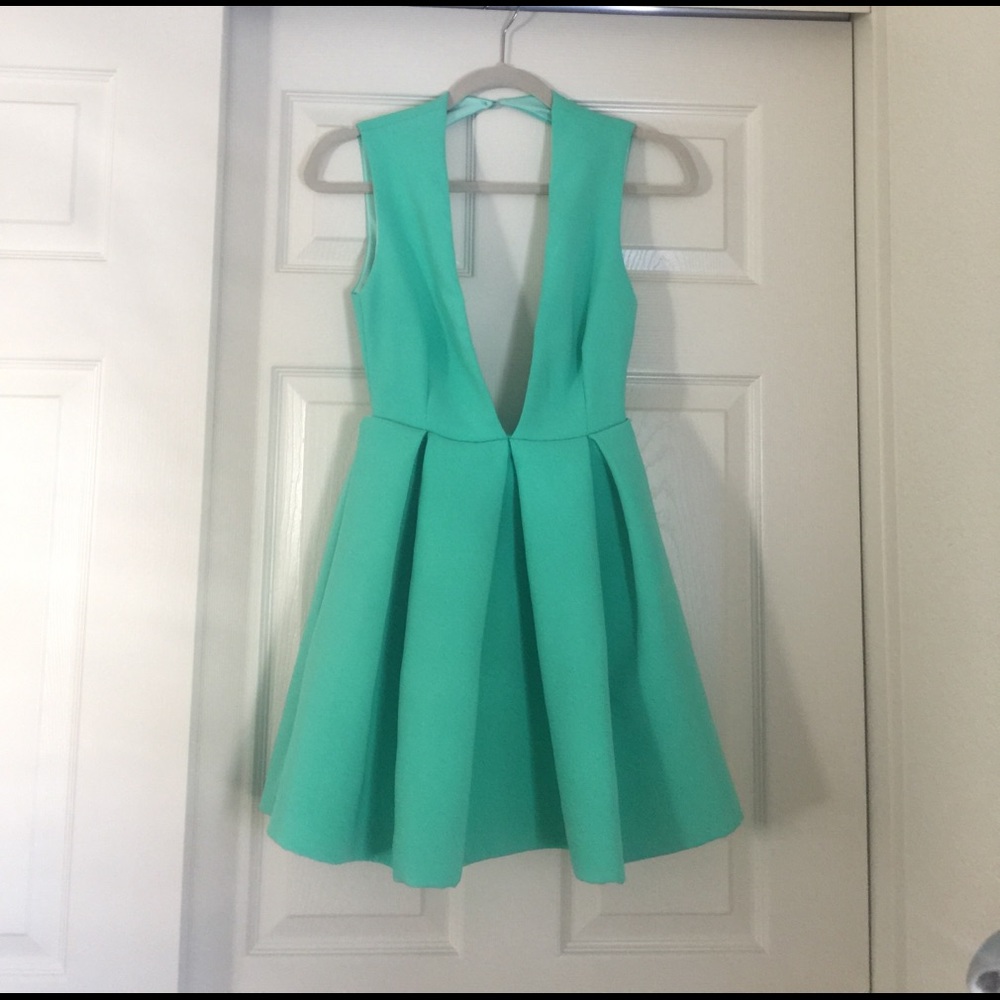 AqAq deep V green skater dress Size UK 4/US 0