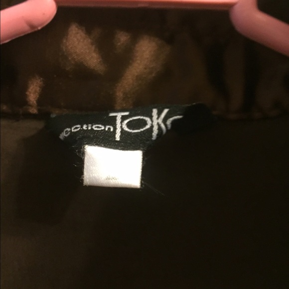 Tops - Picture 3 of 3